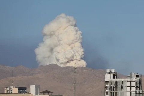 Tensão domina Conselho de Segurança da ONU após bombardeios dos EUA ao Irã; Teerã promete retaliação e clima internacional se agrava